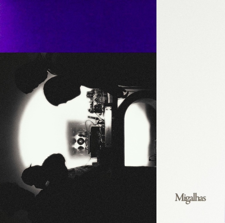  Jovem Dionisio: banda lança dois singles  inéditos do álbum Migalhas