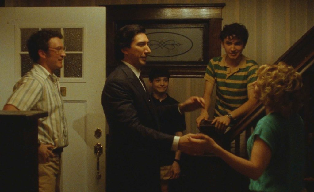 "Paper Tiger" tem teaser revelado